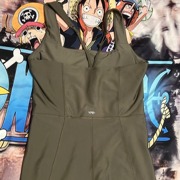 Abercrombie YPB sculptLUX Green Bodysuit Onesie Large - Picture 5 of 5